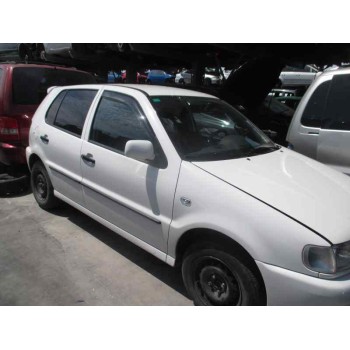 volkswagen polo berlina (6n1) del año 1999