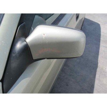 volvo v40 familiar del año 2001