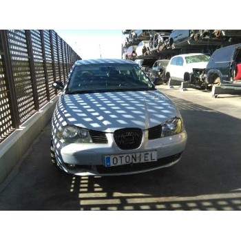 seat ibiza (6l1) del año 2002