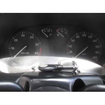 volkswagen polo berlina (6n1) del año 1999