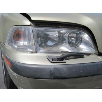 volvo v40 familiar del año 2001