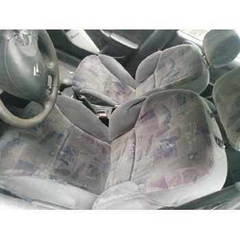 citroën xsara berlina del año 2001