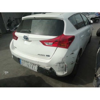 toyota auris del año 2014