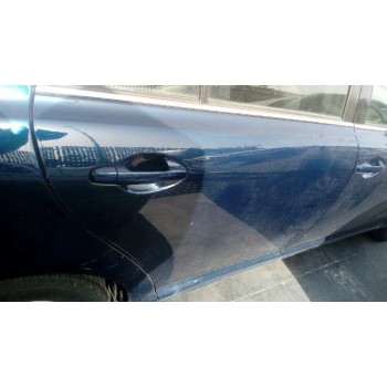 toyota avensis berlina (t25) del año 2004