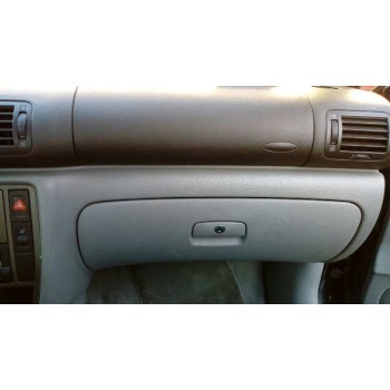 volkswagen passat berlina (3b2) del año 1997