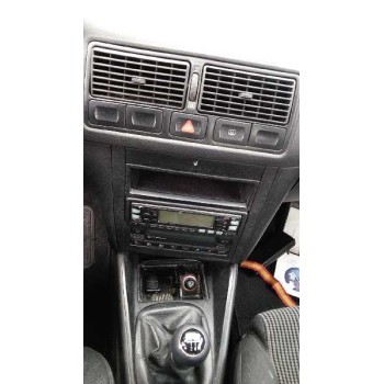 volkswagen golf iv berlina (1j1) del año 1999