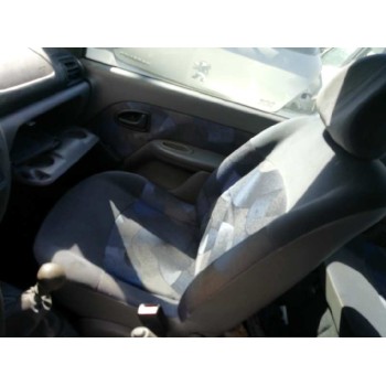 renault clio ii fase i (b/cbo) del año 2000