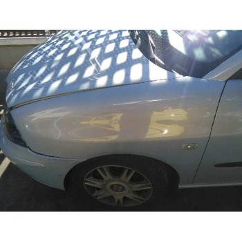 seat ibiza (6l1) del año 2002