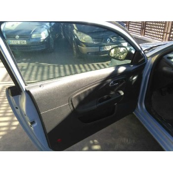 seat ibiza (6l1) del año 2002