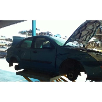 ford focus berlina (cak) del año 2001