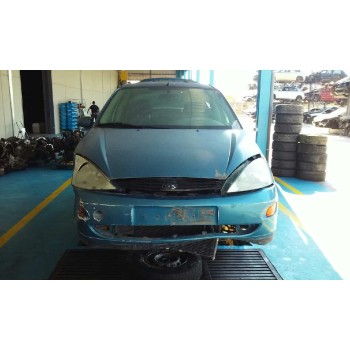 ford focus berlina (cak) del año 2001