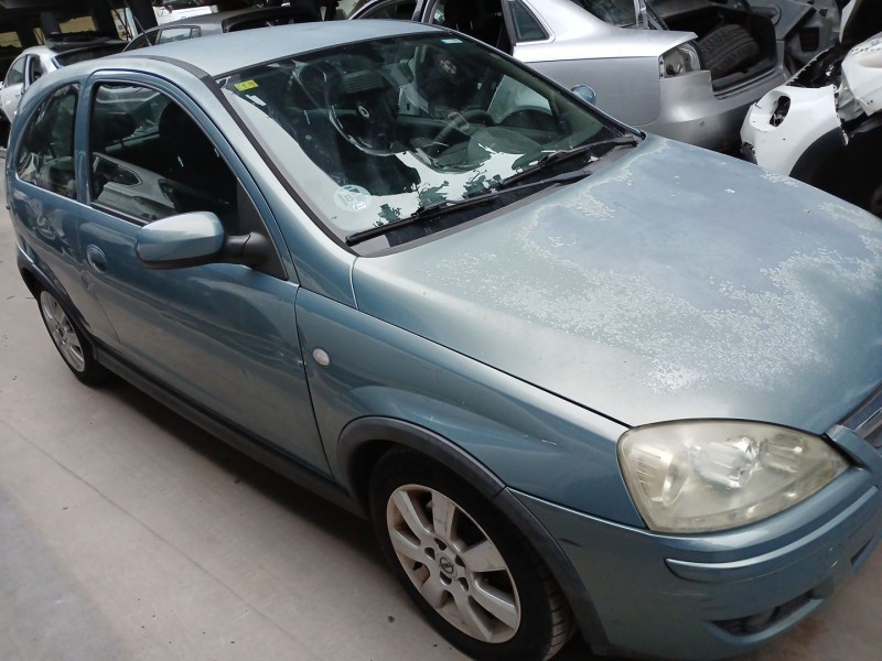opel corsa c (x01) del año 2007