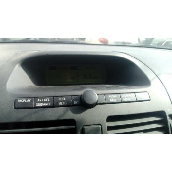 toyota avensis berlina (t25) del año 2004