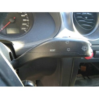 seat ibiza (6l1) del año 2002