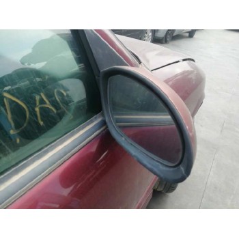 opel vectra b berlina del año 2000