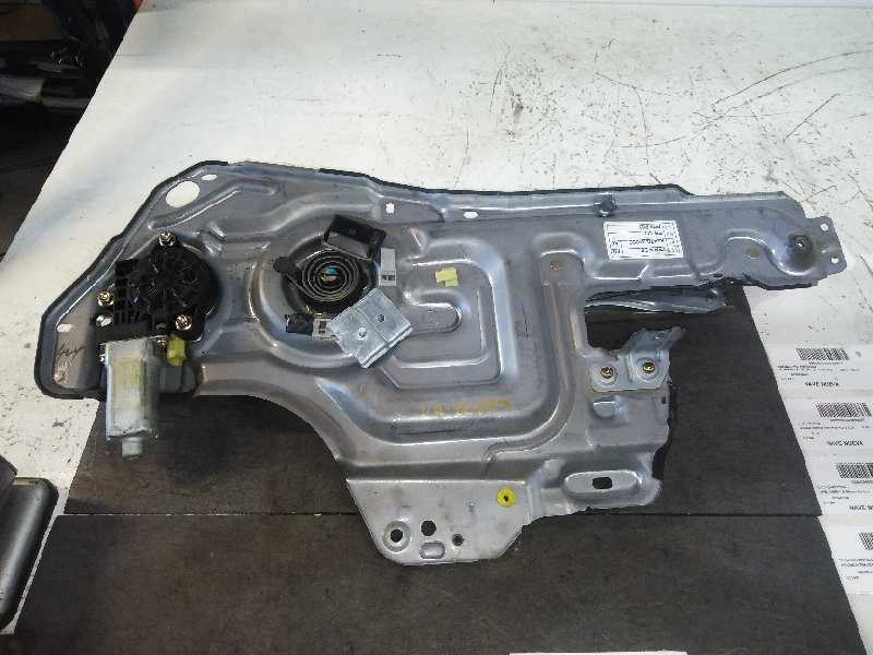 Recambio de elevalunas delantero izquierdo para hyundai trajet (fo) 2.0 crdi gls referencia OEM IAM 824703A000 ELECTRICO 
