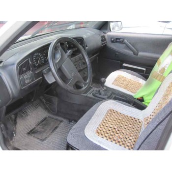 volkswagen passat berlina (312) del año 1990