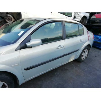 renault megane ii classic berlina del año 2004