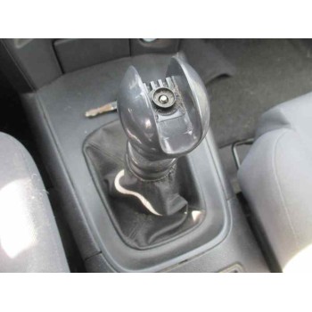 nissan primera berlina (p12) del año 2002