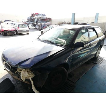 volvo v40 familiar del año 2003