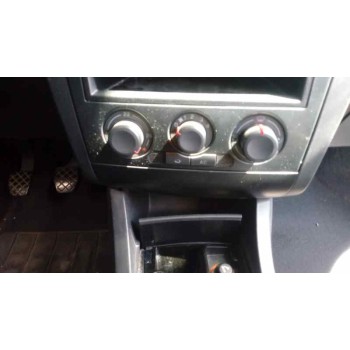seat ibiza (6l1) del año 2004