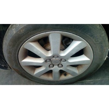 toyota avensis berlina (t25) del año 2004