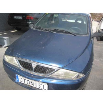 lancia lancia y del año 2001