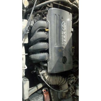 toyota avensis berlina (t25) del año 2004