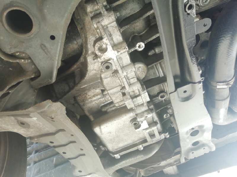 Recambio de caja cambios para citroën c-crosser 2.2 hdi fap cat referencia OEM IAM 9U3R7000CA B W6DGB123A