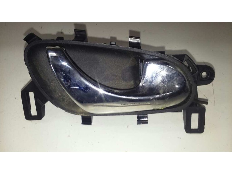Recambio de maneta interior delantera derecha para nissan qashqai (j11) 360 referencia OEM IAM 806704EA0A  