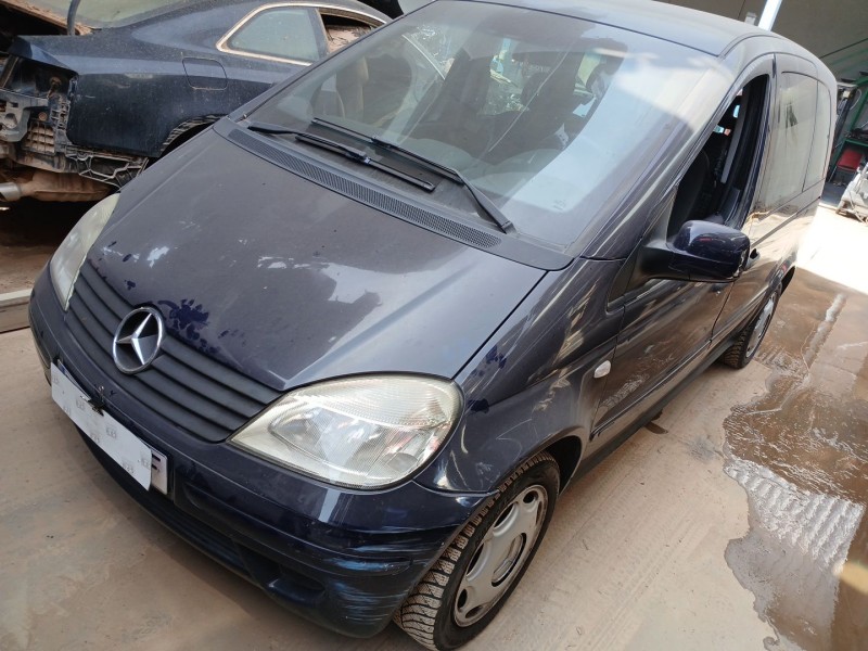 MERCEDES-BENZ VANEO (414)