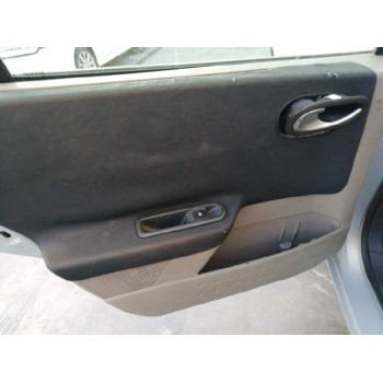 renault megane ii classic berlina del año 2004