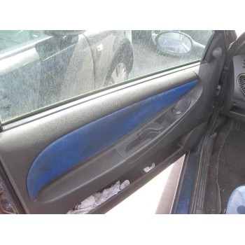 lancia lancia y del año 2001