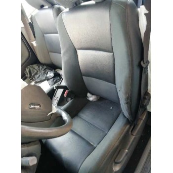 volvo v40 familiar del año 2003