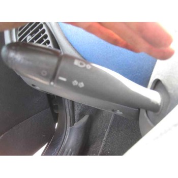 lancia lancia y del año 2001