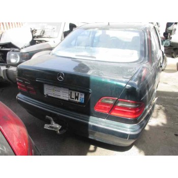mercedes-benz clase e (w210) berlina diesel del año 2002