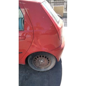 fiat punto berlina (188) del año 2001