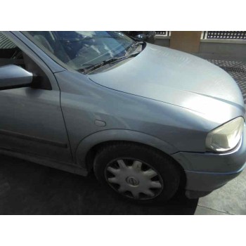 opel astra g berlina del año 2004