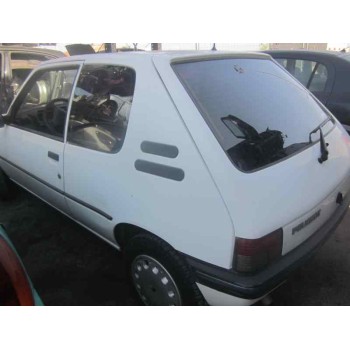 peugeot 205 berlina del año 1997