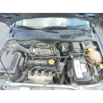 opel astra g berlina del año 2004