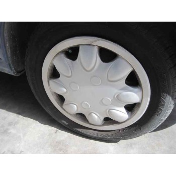 lancia lancia y del año 2001