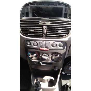 fiat punto berlina (188) del año 2001