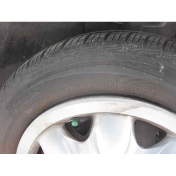 lancia lancia y del año 2001