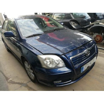 toyota avensis berlina (t25) del año 2004