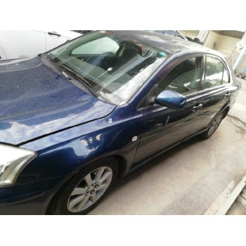 toyota avensis berlina (t25) del año 2004