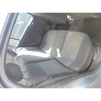 opel astra g berlina del año 2004