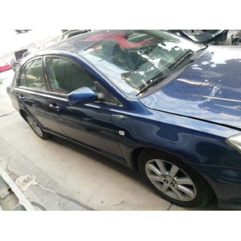 toyota avensis berlina (t25) del año 2004