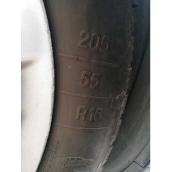 toyota avensis berlina (t25) del año 2004