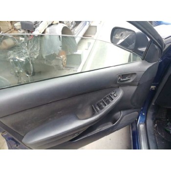 toyota avensis berlina (t25) del año 2004