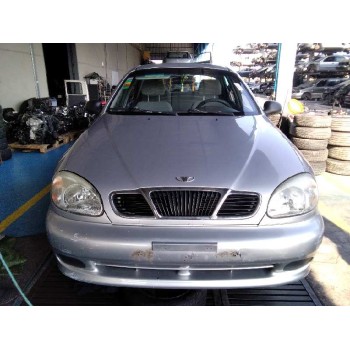 daewoo lanos del año 2002